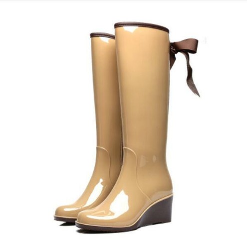 wedge rubber boots